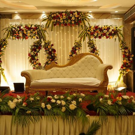 Hotel Silver Pearl Aligarh Kültér fotó